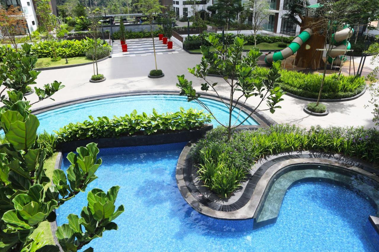 Family Cozy Home @ Midhills Genting L 8 Mins To Gpo Τζεντίνγκ Χάιλαντς Εξωτερικό φωτογραφία